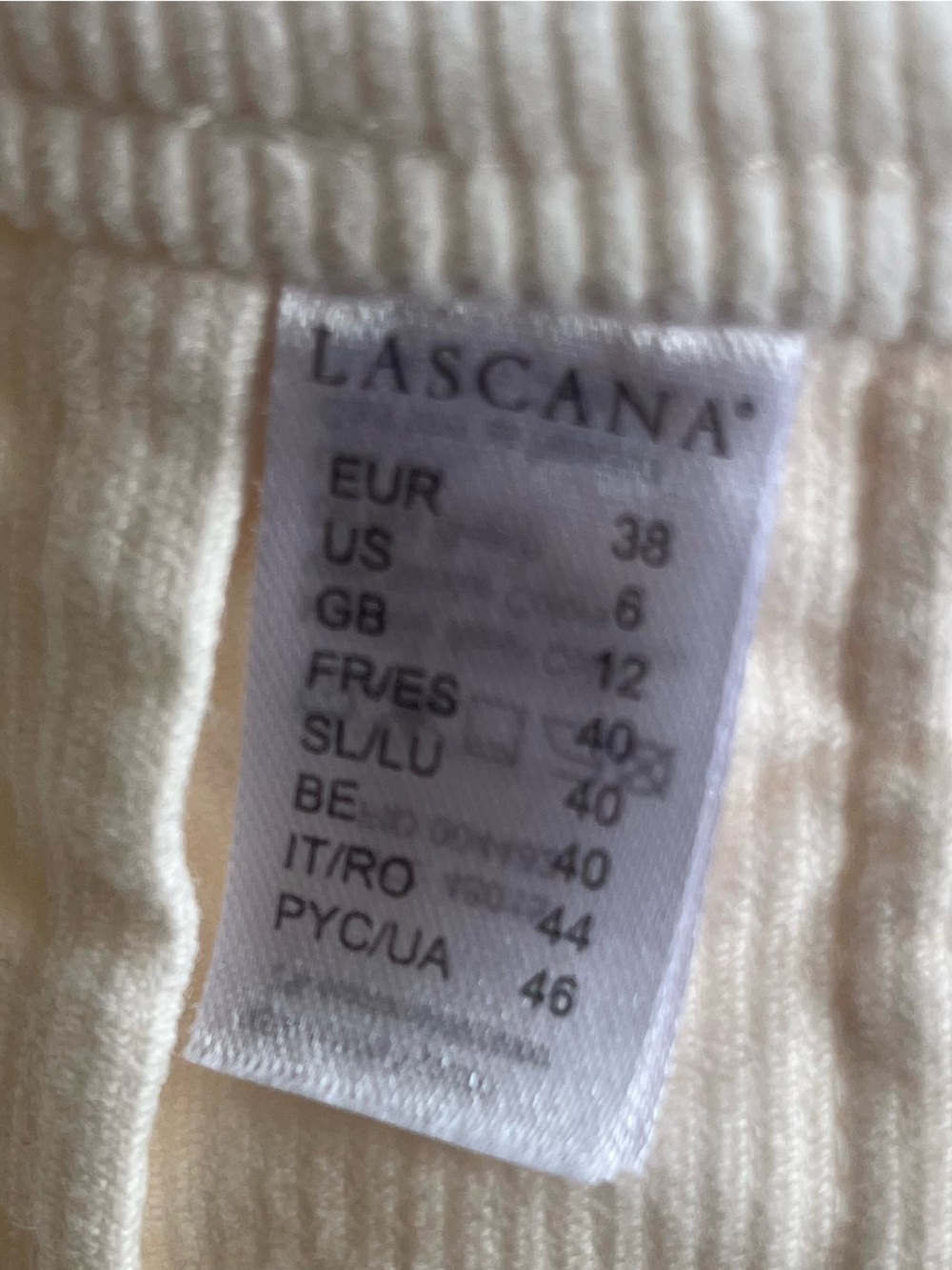 LASCANA Cream Corduroy Style Jeans Size 6 - Picture 7 of 10